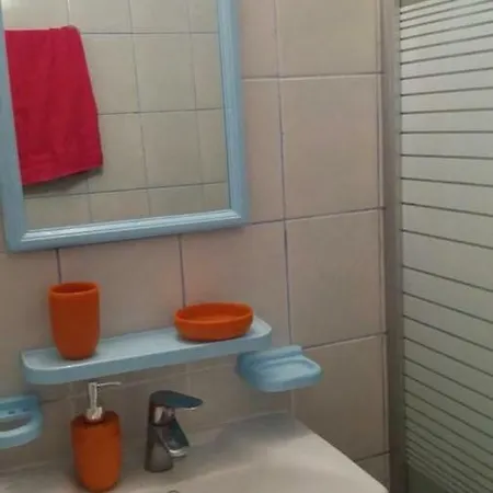 închiriem Garsoniera Pensiune